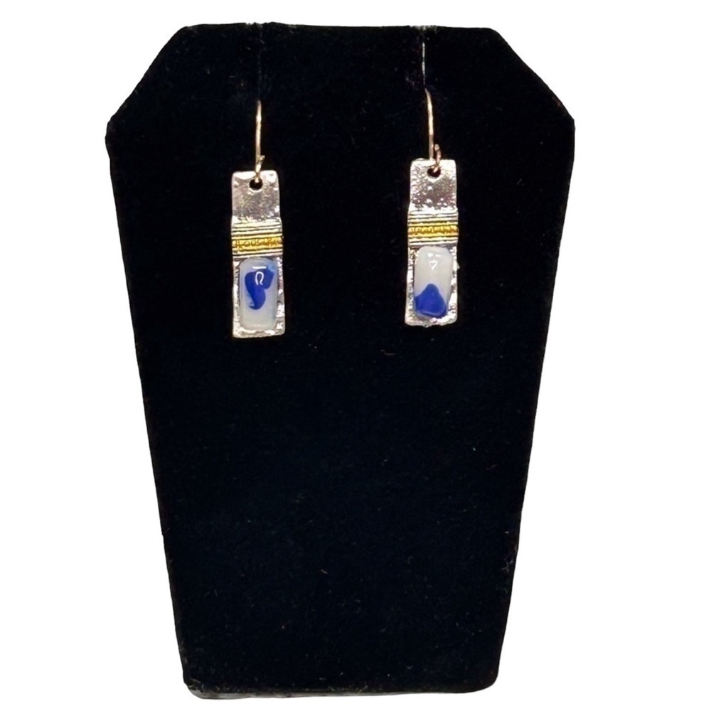 Women’s NWT Bohemian 2-Toned Rectangle White/Blue Dangle Earrings